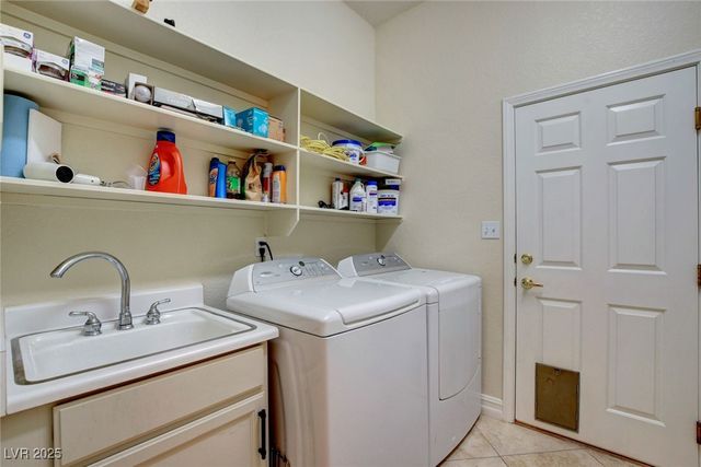 4726 Monument Valley Road, Las Vegas, NV 89129