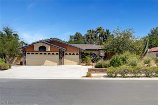 4726 Monument Valley Road, Las Vegas, NV 89129