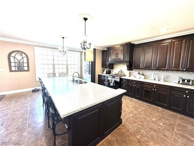 51208 Field Stone Drive, East Liverpool, OH 43920