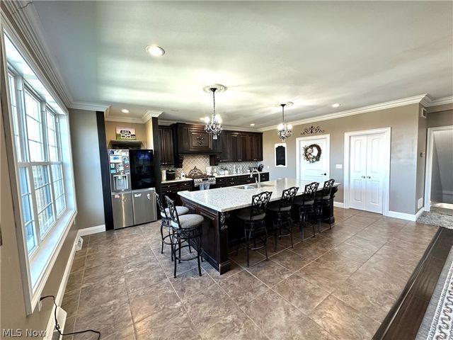 51208 Field Stone Drive, East Liverpool, OH 43920