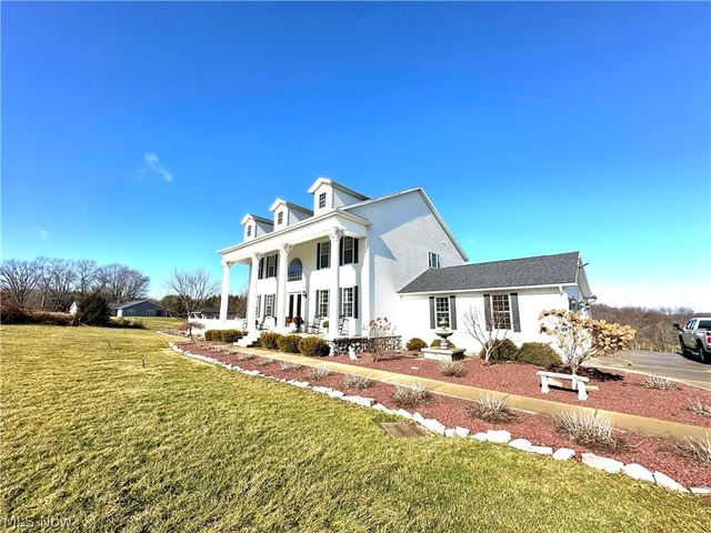 51208 Field Stone Drive, East Liverpool, OH 43920