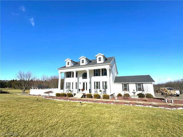 51208 Field Stone Drive, East Liverpool, OH 43920