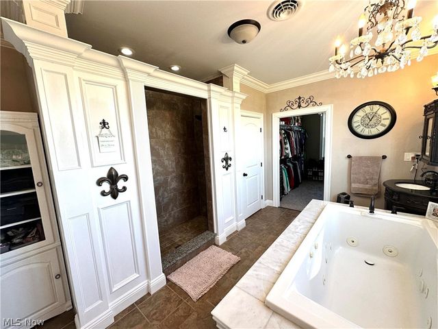 51208 Field Stone Drive, East Liverpool, OH 43920