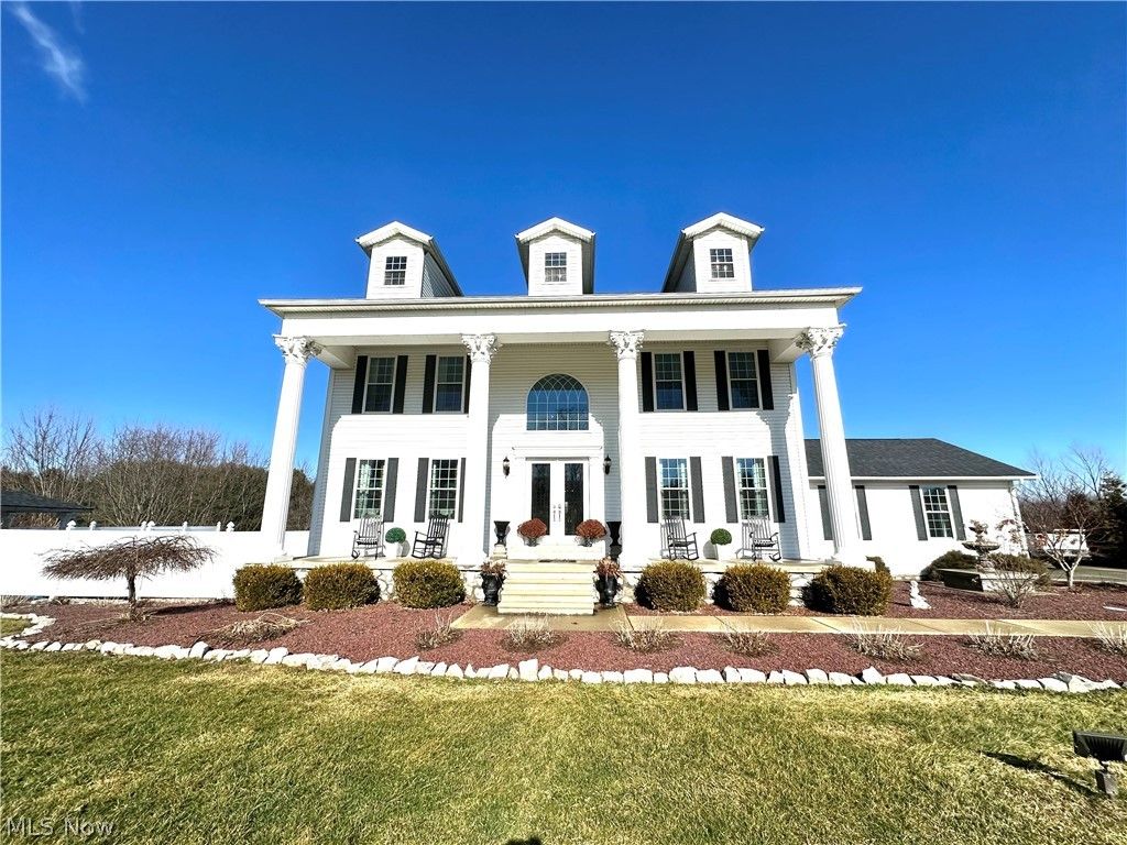 51208 Field Stone Drive, East Liverpool, OH 43920