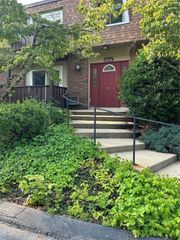 25 School Street 4, Westerly, RI 02891