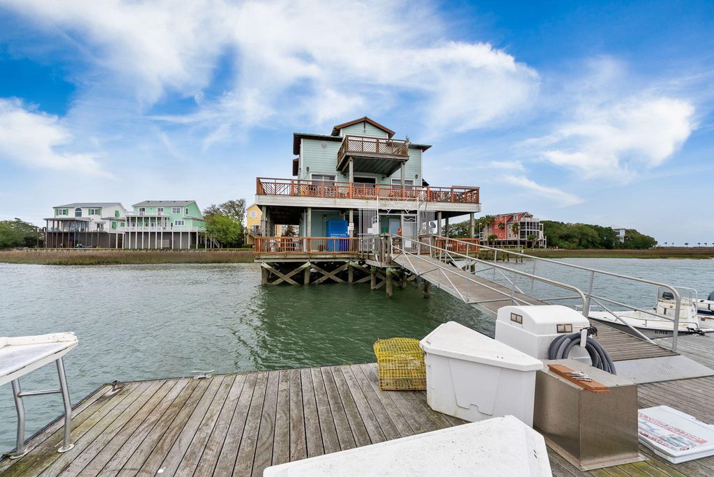 Image 4 of property listing at 67 W We 10th Street D24, Folly Beach, SC 29439