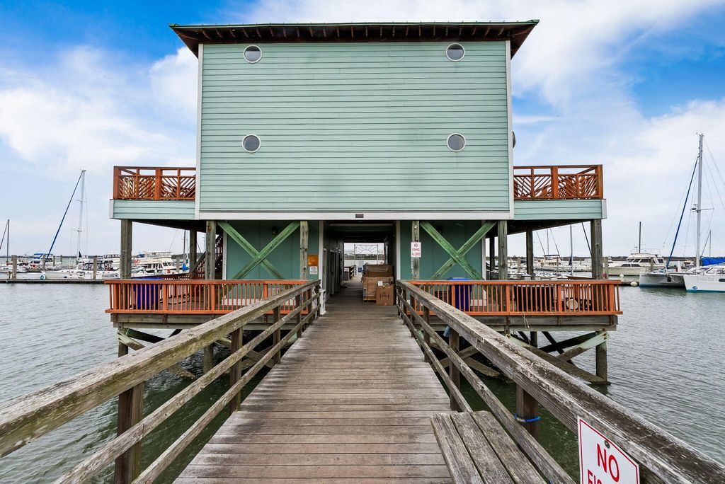 Image 5 of property listing at 67 W We 10th Street D24, Folly Beach, SC 29439