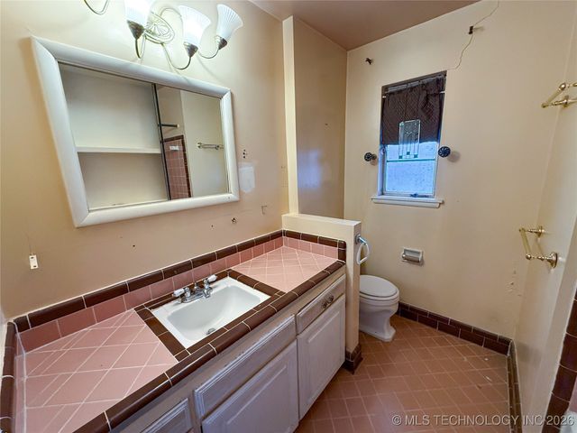 5378 E 30th Place, Tulsa, OK 74114