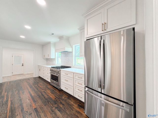 1820 Stratford Road, Decatur, AL 35601