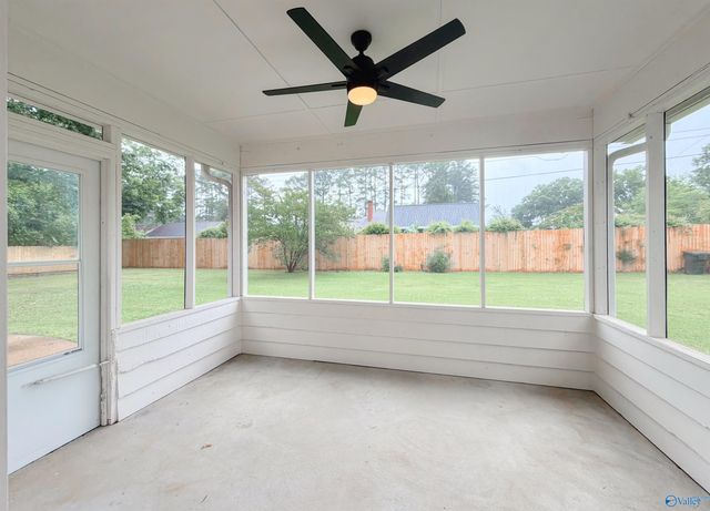 1820 Stratford Road, Decatur, AL 35601