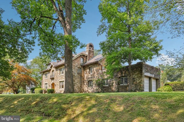 3 BELMONT CIR, Trenton, NJ 08618
