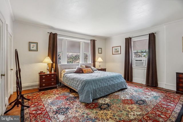 3 BELMONT CIR, Trenton, NJ 08618