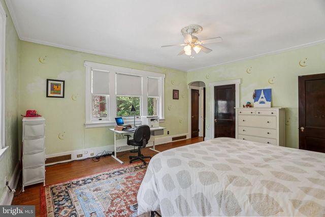 3 BELMONT CIR, Trenton, NJ 08618
