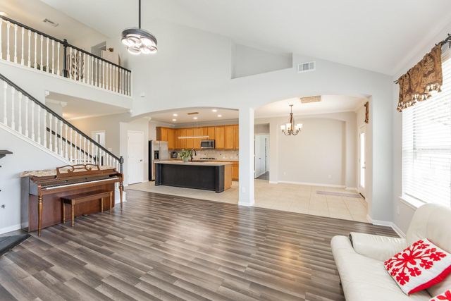 3002 Vincent Crossing Drive, Spring, TX 77386