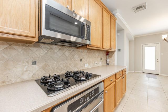 3002 Vincent Crossing Drive, Spring, TX 77386