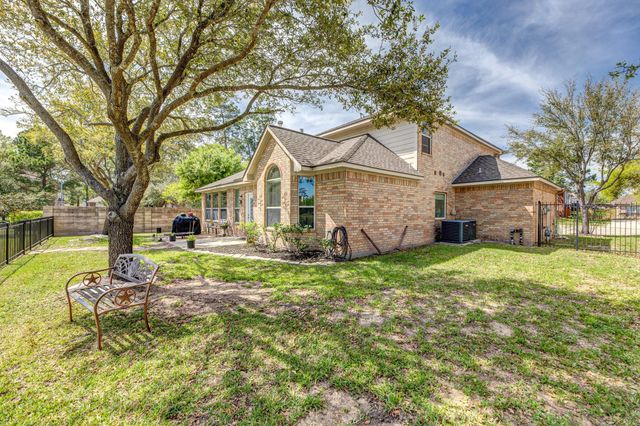 3002 Vincent Crossing Drive, Spring, TX 77386