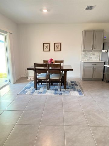 6009 WANDERING WILLOW DR, Wesley Chapel, FL 33545