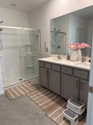 6009 WANDERING WILLOW DR, Wesley Chapel, FL 33545