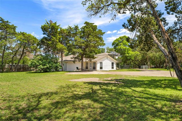 218 Rainbow Drive, Woodway, TX 76712
