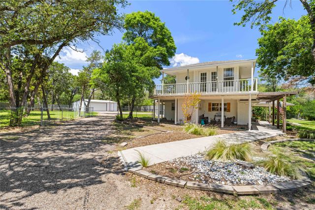 218 Rainbow Drive, Woodway, TX 76712