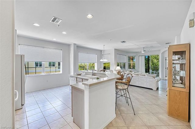 20021 Sanibel View CIR 101, Fort Myers, FL 33908