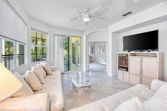 20021 Sanibel View CIR 101, Fort Myers, FL 33908