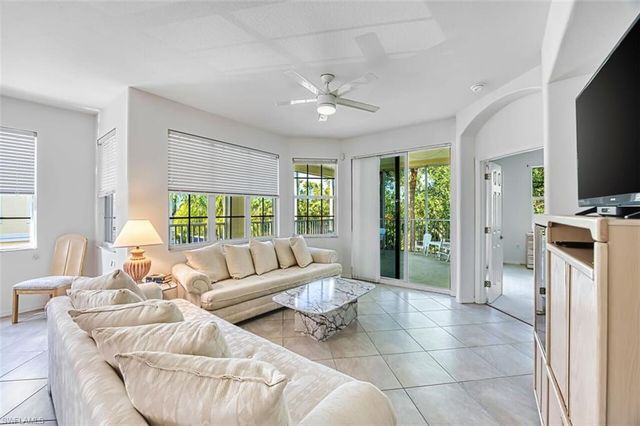 20021 Sanibel View CIR 101, Fort Myers, FL 33908