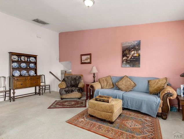 277 W Ben Hogan Dr, Pueblo West, CO 81007