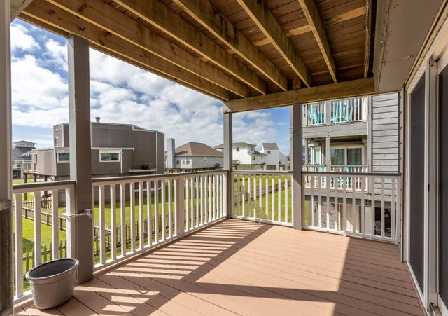 17609 Termini San Luis Pass Road, Galveston, TX 77554