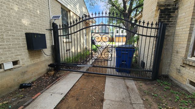 6210 Anita Street, Dallas, TX 75214