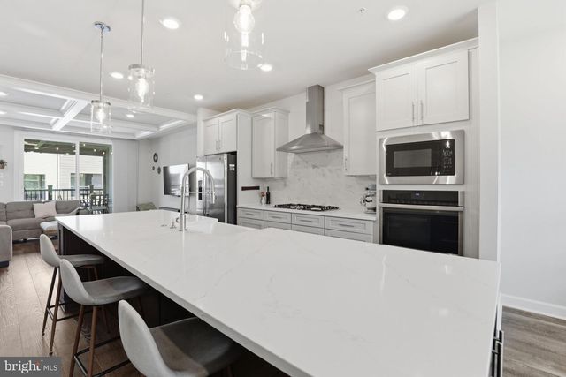 12887 SUNRISE RIDGE ALY, Herndon, VA 20171