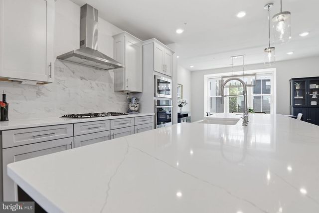 12887 SUNRISE RIDGE ALY, Herndon, VA 20171