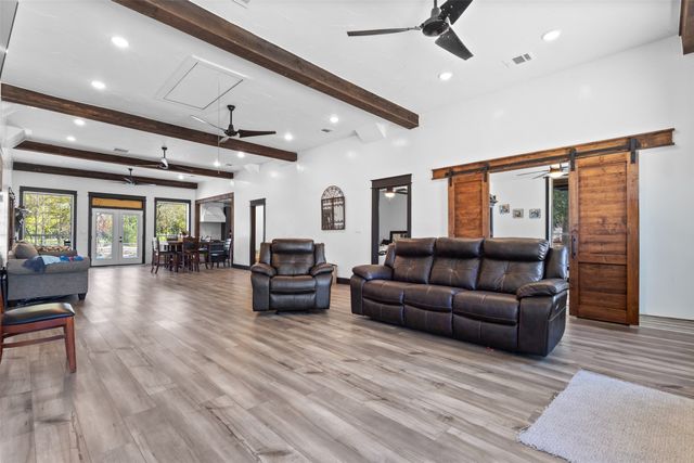 3300 Jordan Valley Road, Dallas, TX 75253