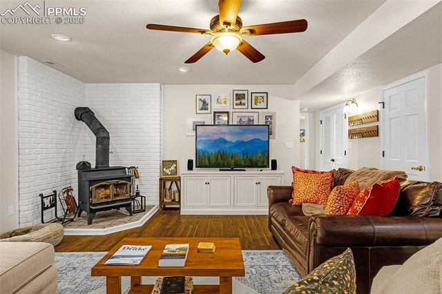 8855 Aspen Hills Court, Colorado Springs, CO 80908