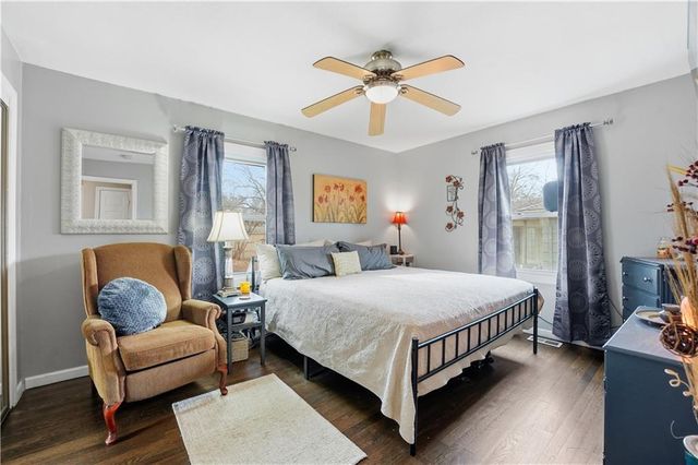 702 SW 17th Street, Blue Springs, MO 64015