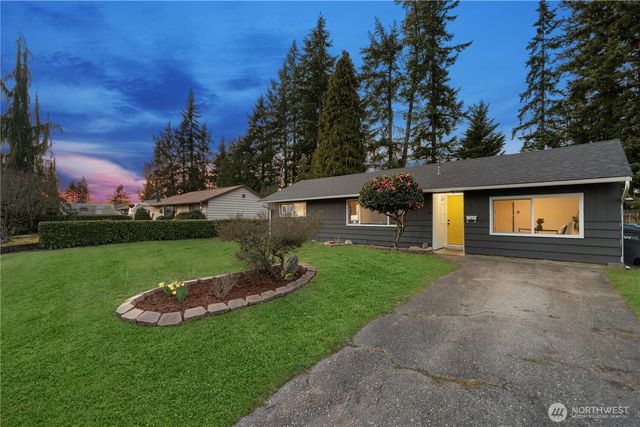 5603 225th Street SW, Mountlake Terrace, WA 98043