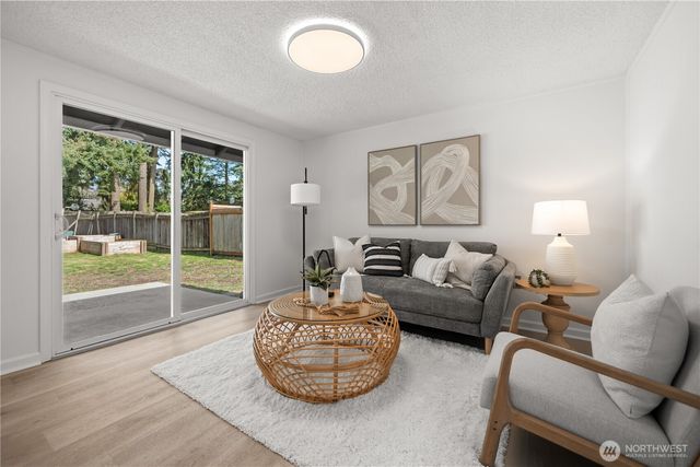 5603 225th Street SW, Mountlake Terrace, WA 98043