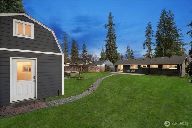 5603 225th Street SW, Mountlake Terrace, WA 98043