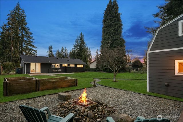 5603 225th Street SW, Mountlake Terrace, WA 98043