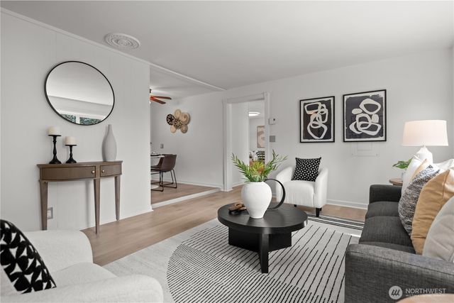 5603 225th Street SW, Mountlake Terrace, WA 98043