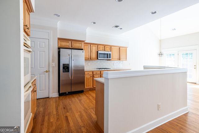 10 Hemingbrough Way, Alpharetta, GA 30022