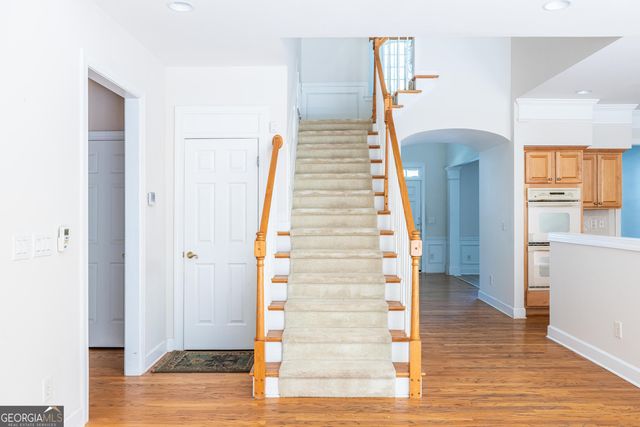 10 Hemingbrough Way, Alpharetta, GA 30022