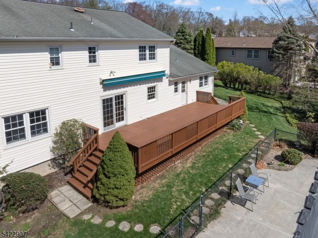 19 Breton Dr, Montville Twp., NJ 07058