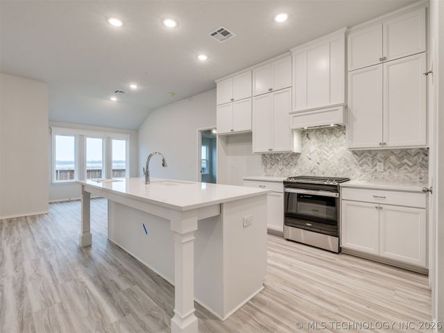 3401 E 153rd Street S, Bixby, OK 74008