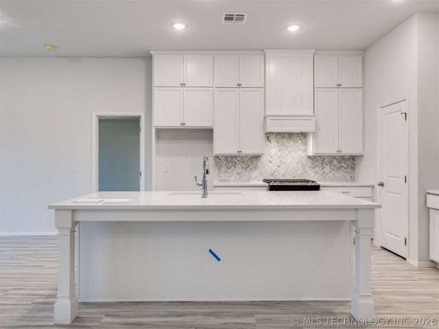 3401 E 153rd Street S, Bixby, OK 74008