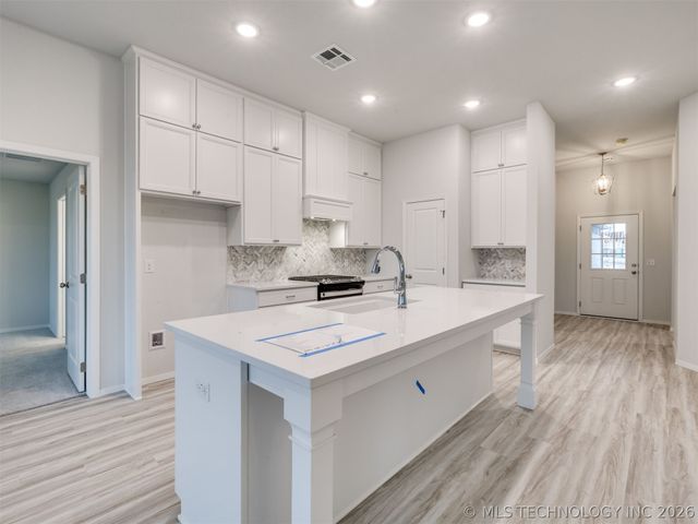 3401 E 153rd Street S, Bixby, OK 74008
