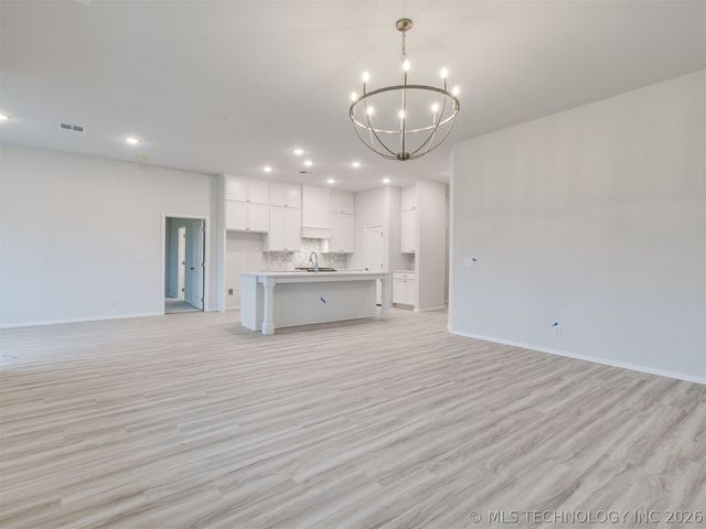 3401 E 153rd Street S, Bixby, OK 74008