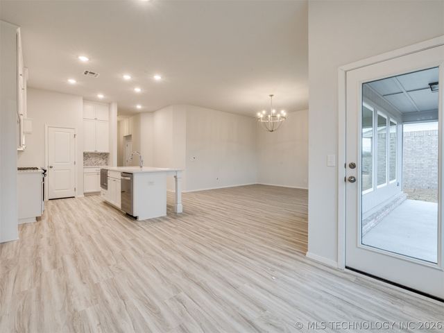 3401 E 153rd Street S, Bixby, OK 74008