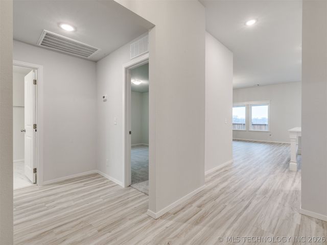 3401 E 153rd Street S, Bixby, OK 74008