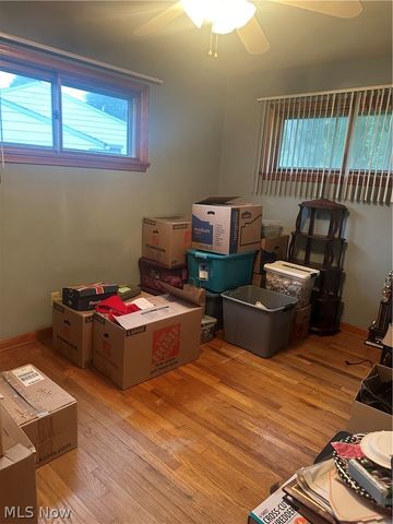 3260 S Wendover Circle, Youngstown, OH 44511
